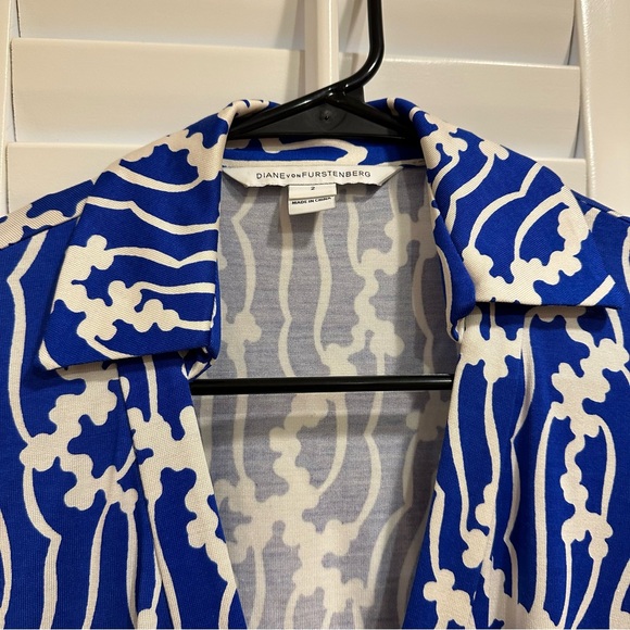 Diane von Furstenberg Wrap Dress size 2 - Picture 2 of 5